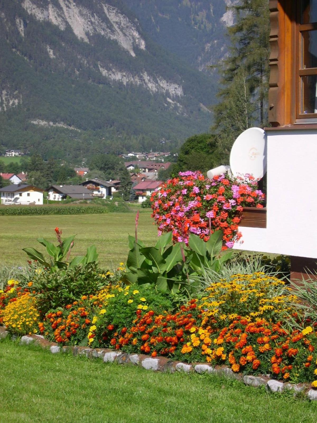 Ferienwohnungen Schleich Nassereith Esterno foto