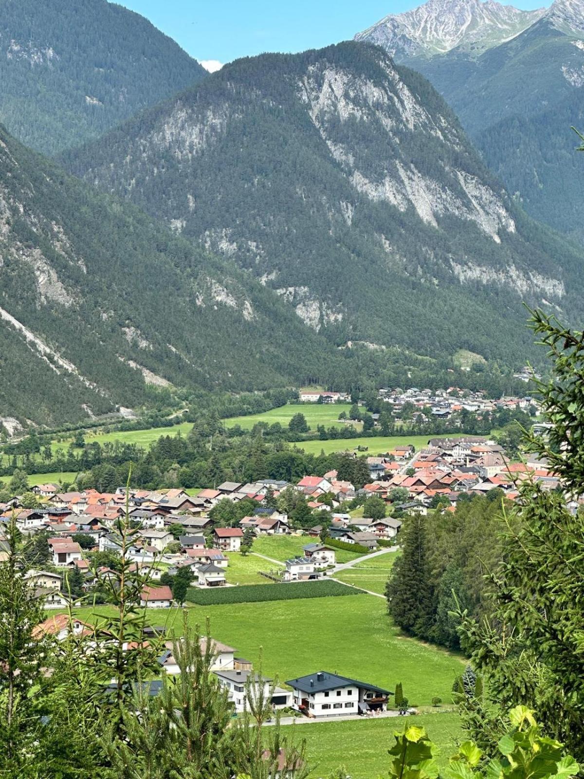 Ferienwohnungen Schleich Nassereith Esterno foto